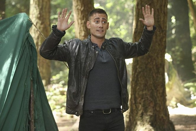 Once Upon a Time - Jeter un froid - Film - Michael Socha