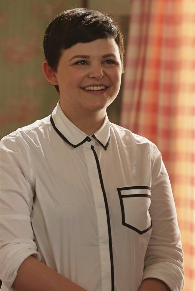 Once Upon a Time - The Snow Queen - Photos - Ginnifer Goodwin