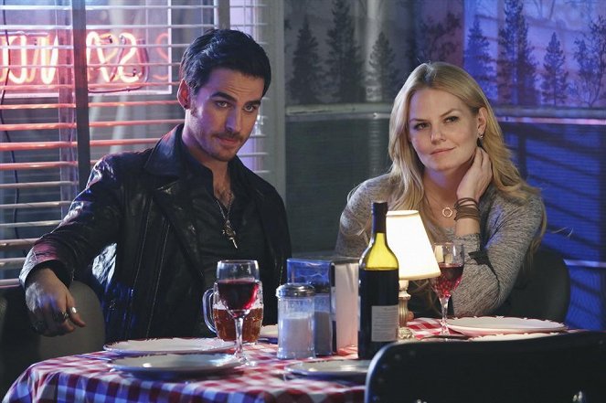 Once Upon a Time - Darkness on the Edge of Town - Photos - Colin O'Donoghue, Jennifer Morrison