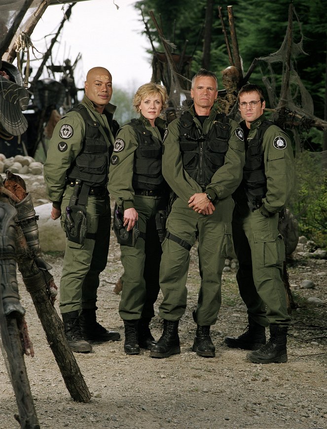 Stargate SG-1 - Promokuvat - Christopher Judge, Amanda Tapping, Richard Dean Anderson, Michael Shanks