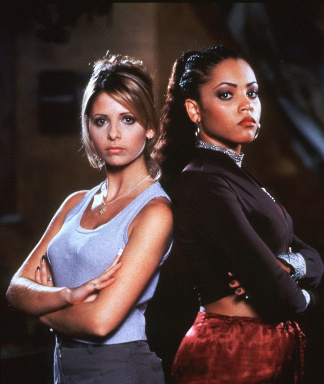 Buffy Vampyyrintappajat - Vierailijat, osa yksi - Kuvat kuvauksista - Sarah Michelle Gellar, Bianca Lawson