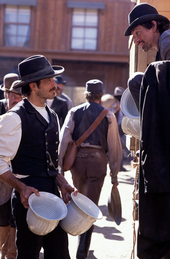 Deadwood - Season 1 - Stadt ohne Gesetz - Filmfotos - Timothy Olyphant, John Hawkes