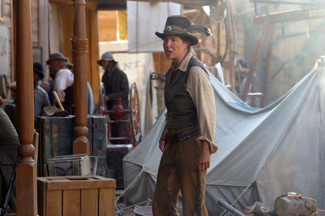 Deadwood - Plague - De la película - Robin Weigert