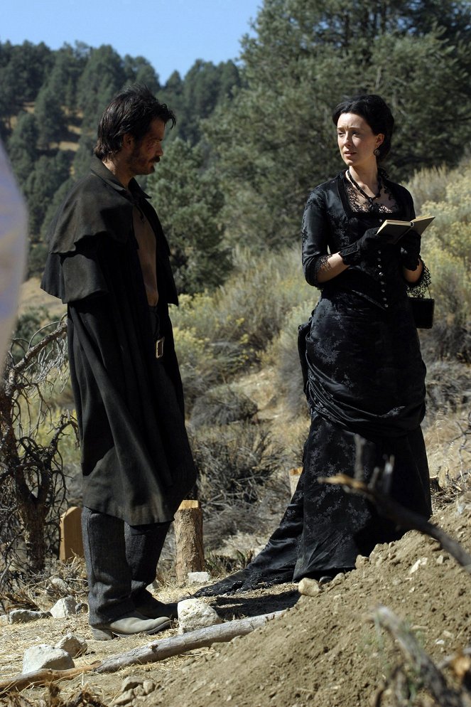 Deadwood - Season 1 - Bullock Returns to the Camp - Do filme - Timothy Olyphant, Molly Parker