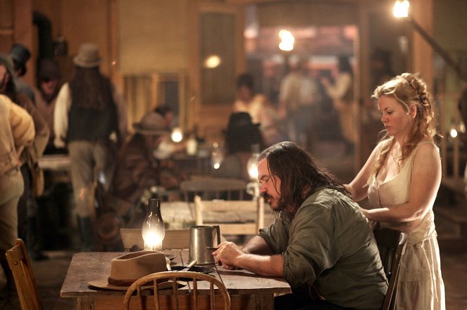 Deadwood - Season 2 - Requiem für einen Blasenstein - Filmfotos - W. Earl Brown