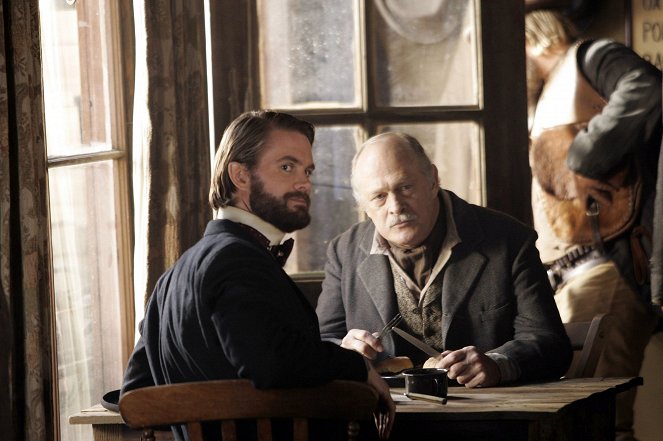 Deadwood - The Whores Can Come - Photos - Garret Dillahunt