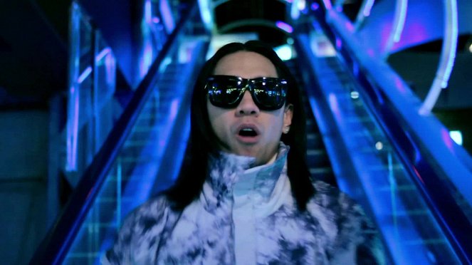 The Black Eyed Peas - Just Can't Get Enough - De la película - Taboo
