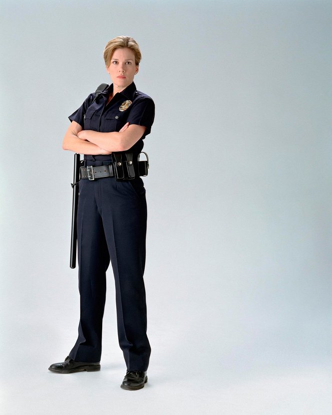 Policajný odznak - Promo - Catherine Dent