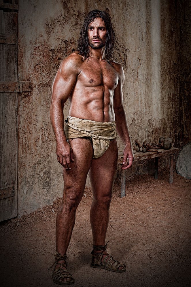 Spartacus: Gods of the Arena - Werbefoto - Manu Bennett