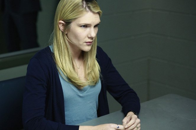 The Whispers - What Lies Beneath - Do filme - Lily Rabe