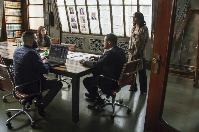 Scandal - I'm Just a Bill - Photos - Guillermo Díaz, Katie Lowes, Kerry Washington