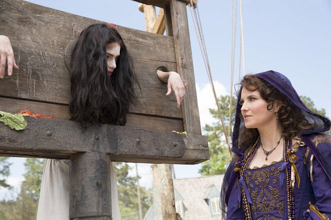 Salem - On Earth as in Hell - Kuvat elokuvasta - Janet Montgomery, Lucy Lawless