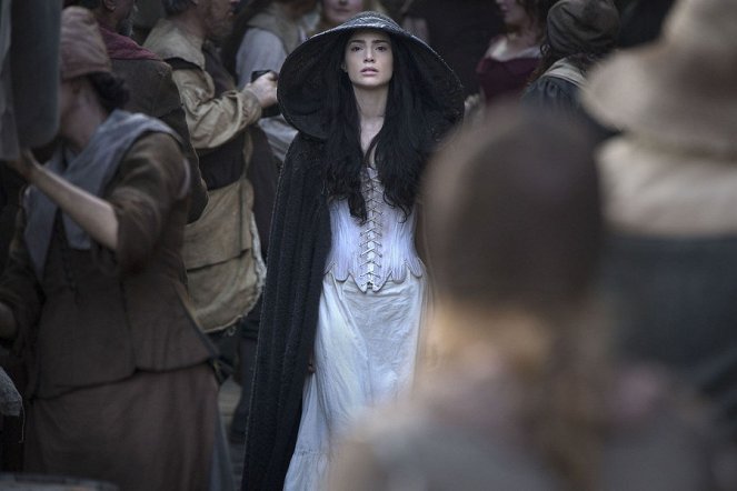 Salem - On Earth as in Hell - Do filme - Janet Montgomery