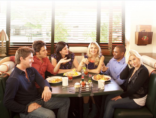 Happy Endings - Season 1 - Werbefoto - Zachary Knighton, Adam Pally, Casey Wilson, Eliza Coupe, Damon Wayans Jr., Elisha Cuthbert