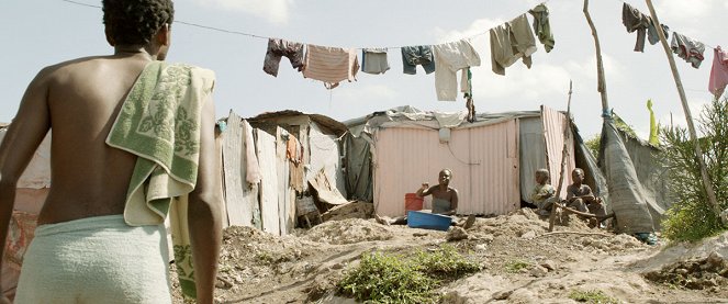 Port-au-Prince, Dimanche 4 Janvier - De la película