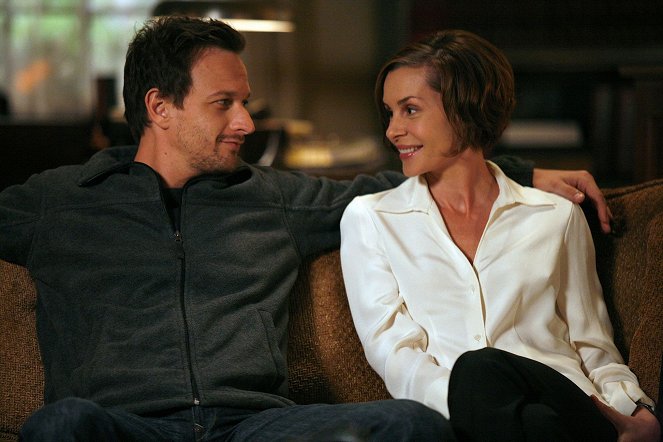 In Treatment - Jake and Amy: Week Two - Photos - Josh Charles, Embeth Davidtz