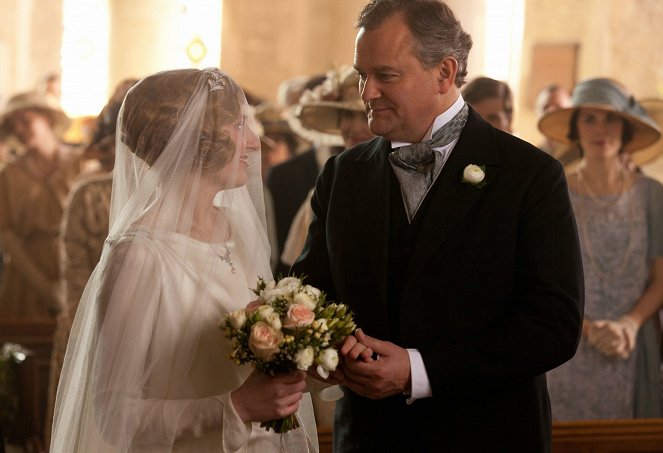 Downton Abbey - Scherbenhaufen - Filmfotos - Laura Carmichael, Hugh Bonneville