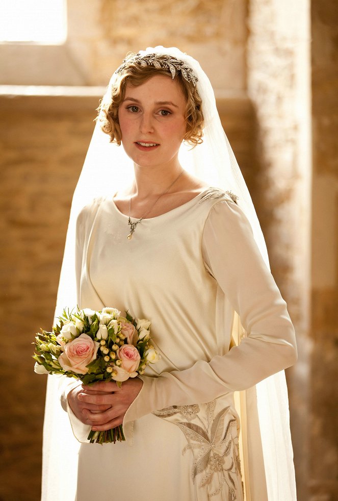 Downton Abbey - Scherbenhaufen - Werbefoto - Laura Carmichael
