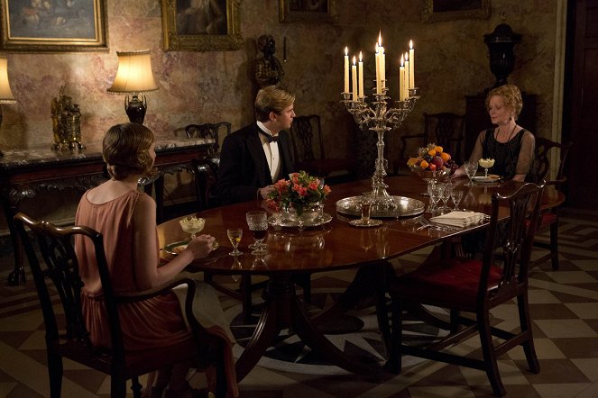 Downton Abbey - Episode 8 - Z filmu - Dan Stevens, Samantha Bond