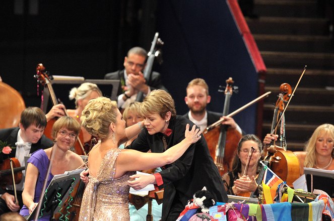 BBC Proms: Last Night of the Proms 2013 - Photos - Joyce DiDonato, Marin Alsop