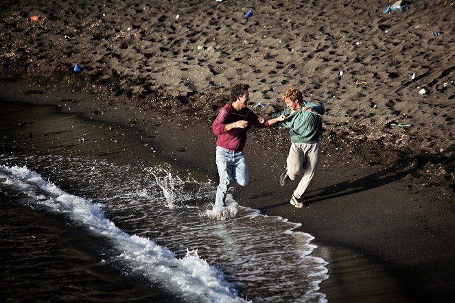 A tenger törvénye - Filmfotók - Giuseppe Fiorello, Filippo Pucillo