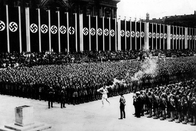 Hitler: Germany's Fatal Attraction - Do filme