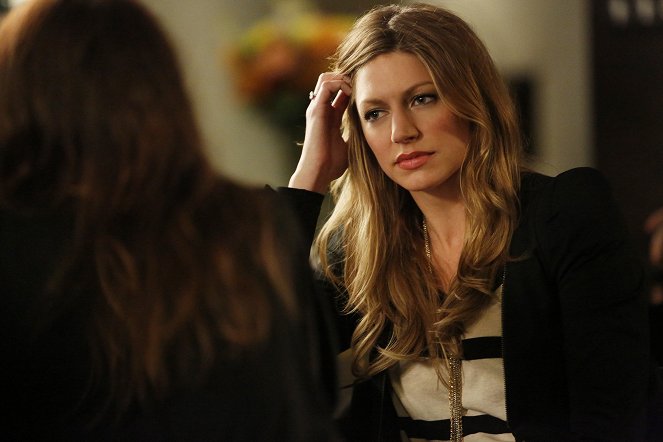 Mistresses - I'll Be Watching You - Photos - Jes Macallan
