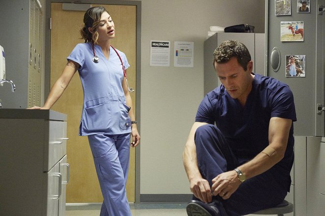 Complications - Die Immunreaktion - Filmfotos - Jessica Szohr, Jason O'Mara