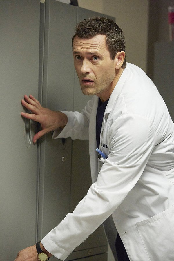 Complications - Immune Response - Do filme - Jason O'Mara