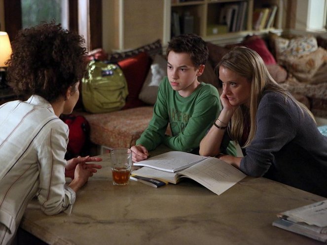 The Fosters - Over/Under - Film - Hayden Byerly, Teri Polo