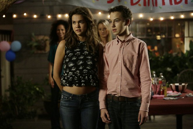 The Fosters - Season 3 - It's My Party - Photos - Maia Mitchell, Hayden Byerly