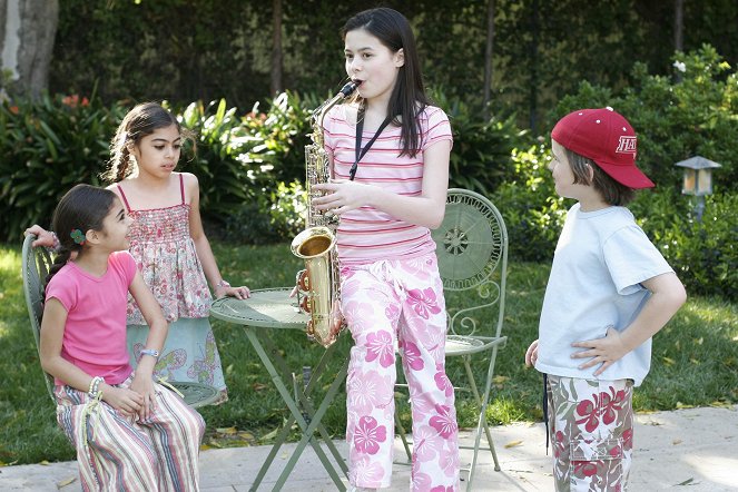 Une famille 2 en 1 - Film - Jennifer Habib, Jessica Habib, Miranda Cosgrove, Slade Pearce