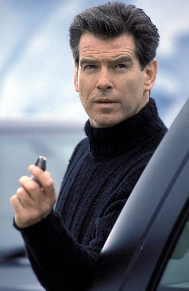 James Bond: Halj meg máskor - Filmfotók - Pierce Brosnan