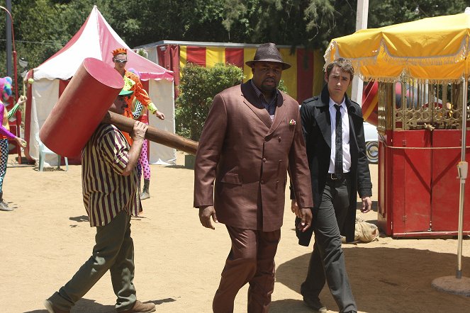 Pushing Daisies - Circus, Circus - Film - Chi McBride, Lee Pace