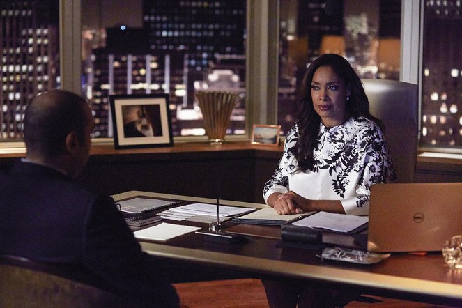 Suits - Toe to Toe - Photos - Gina Torres