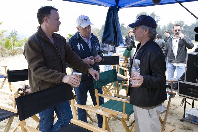 Pacífico - De filmagens - Tom Hanks, Dale Dye, Steven Spielberg