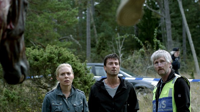 Maria Wern - Z filmu - Eva Röse, Peter Perski, Ulf Friberg