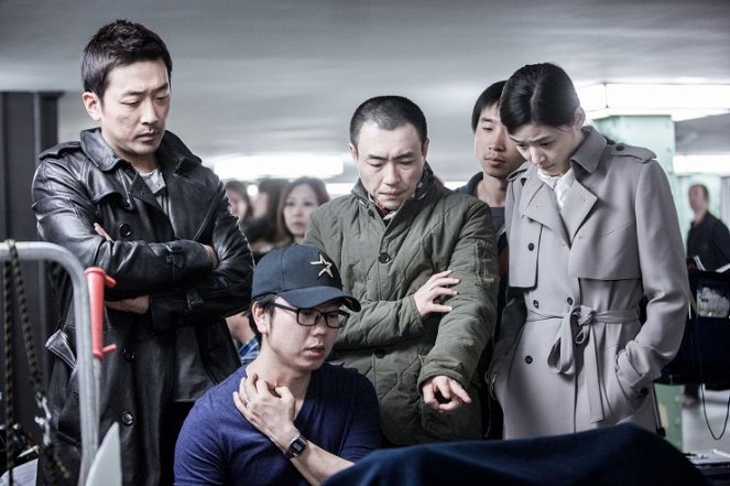 The Berlin File - Dreharbeiten - Jung-woo Ha, Seung-wan Ryoo, Ji-hyun Jun
