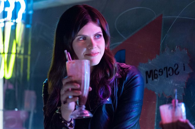 Burying the Ex - Van film - Alexandra Daddario