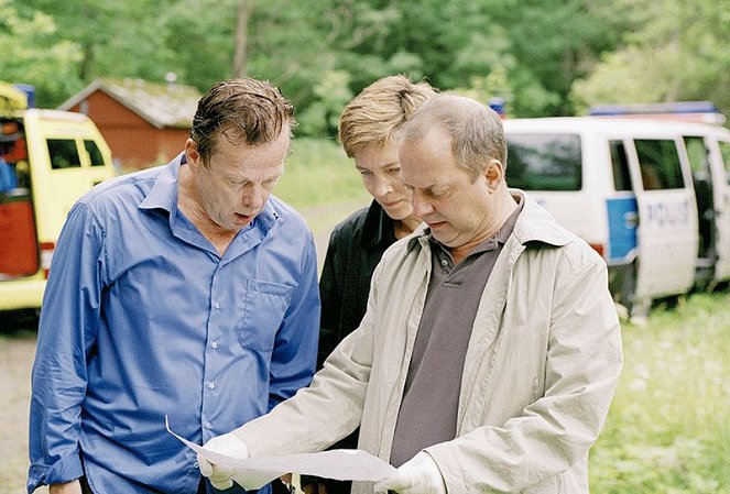 Wallander - Innan frosten - Z filmu - Krister Henriksson, Angela Kovacs