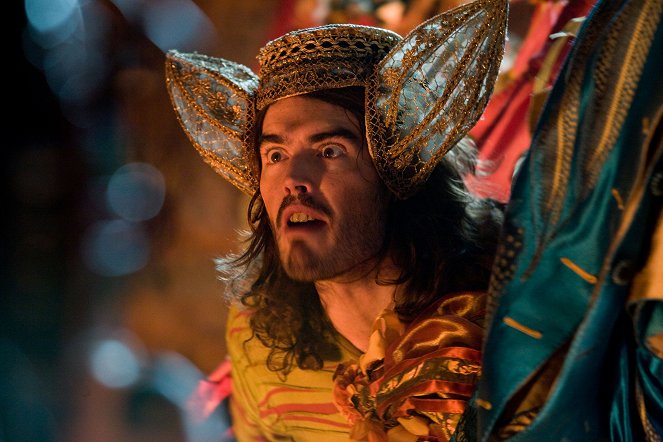 The Tempest - Van film - Russell Brand