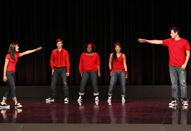 Glee - Season 1 - Pilot - Photos - Lea Michele, Chris Colfer, Amber Riley, Jenna Ushkowitz, Cory Monteith
