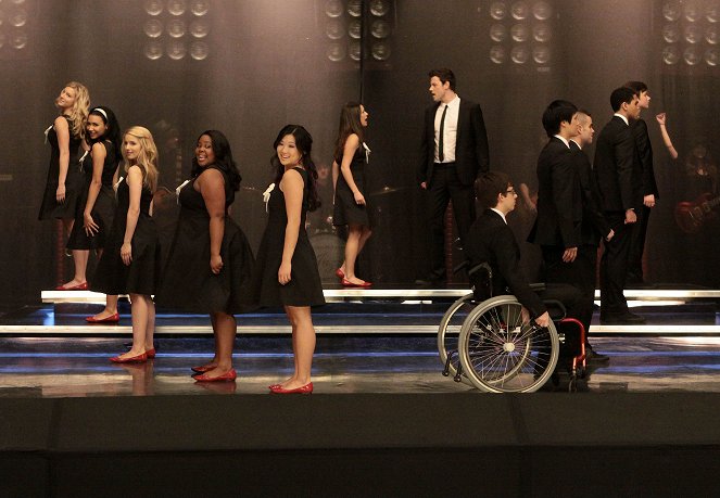 Glee - Season 1 - Hell-O - Photos - Heather Morris, Naya Rivera, Dianna Agron, Amber Riley, Jenna Ushkowitz, Lea Michele, Cory Monteith, Kevin McHale