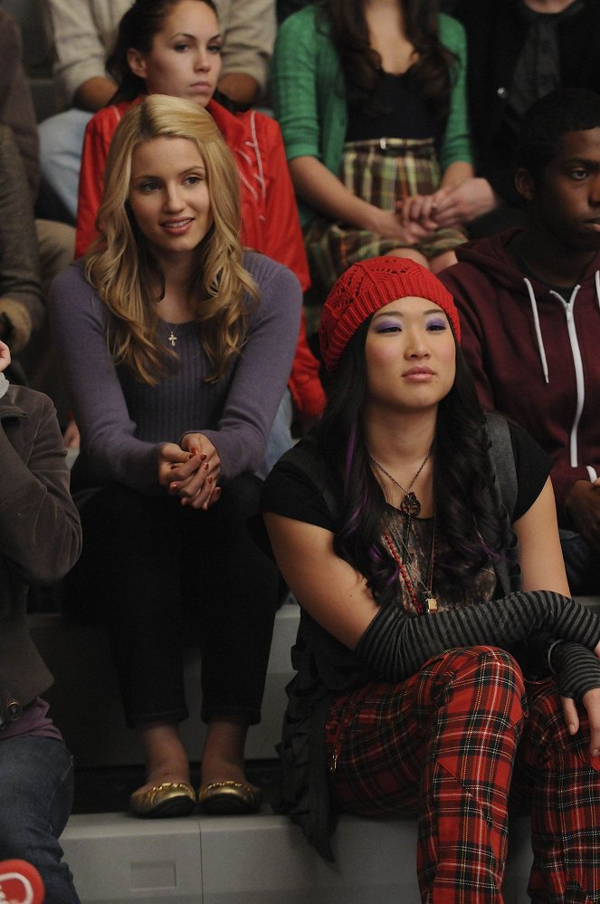 Glee - Season 1 - The Power of Madonna - Photos - Dianna Agron, Jenna Ushkowitz