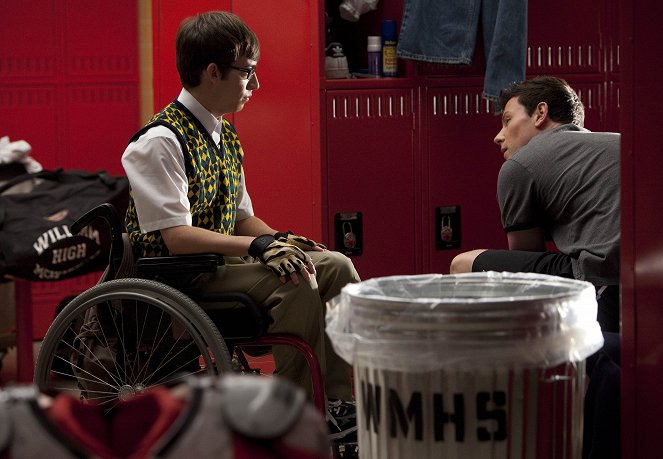 Glee - Toxic - Film - Kevin McHale, Cory Monteith