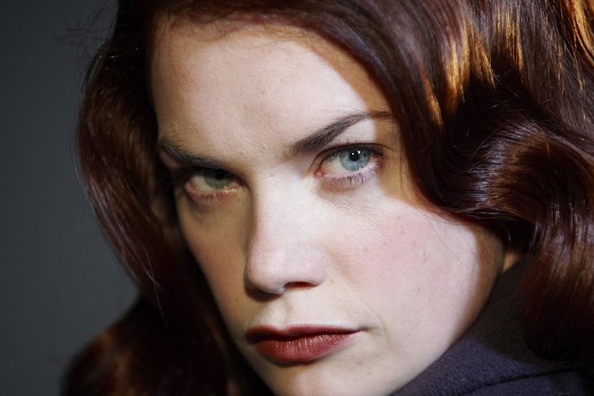 Luther - Promo - Ruth Wilson