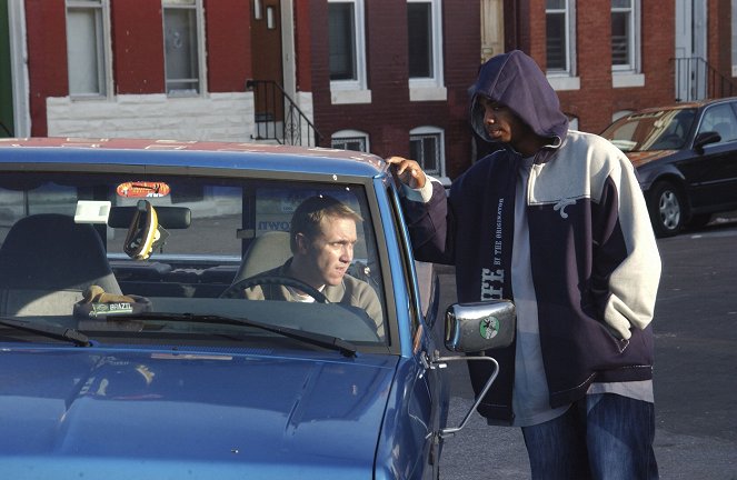 The Wire - Season 2 - Stray Rounds - Photos