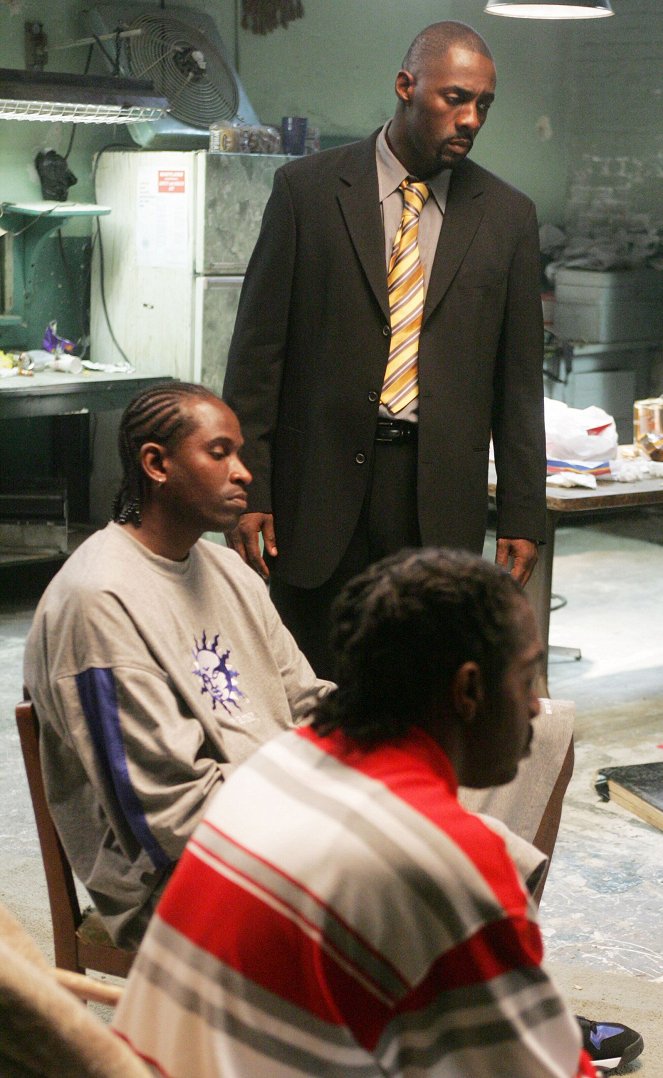 The Wire - Moral Midgetry - Photos