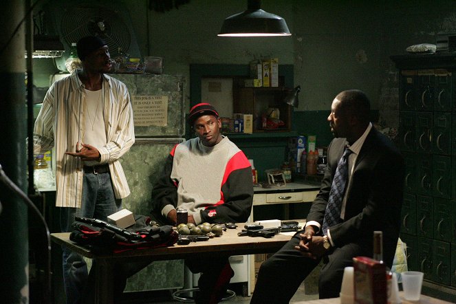 The Wire - Season 3 - Middle Ground - Van film - Wood Harris, Idris Elba