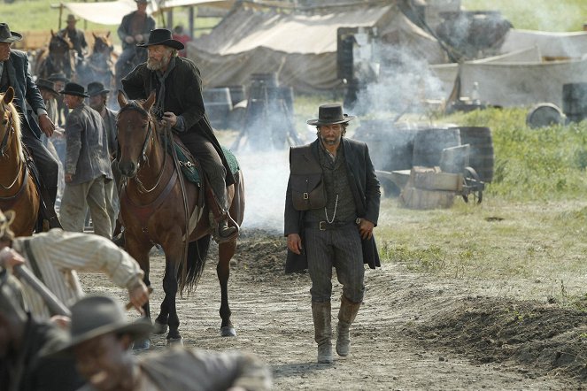 Hell on Wheels - Pilot - Photos - Ted Levine, Anson Mount